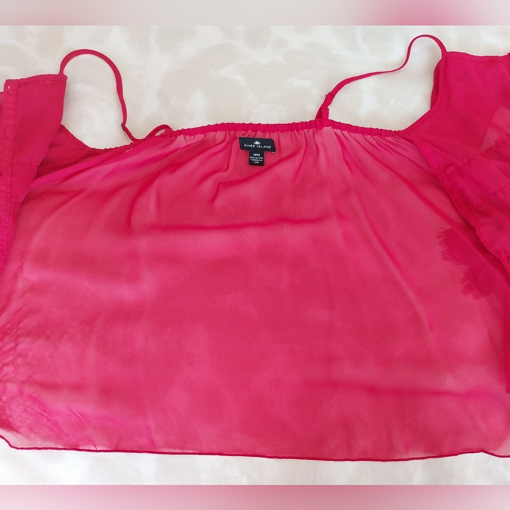 🎈♨️Vibrant Red Ruffled Camisole - Picture 3 of 4